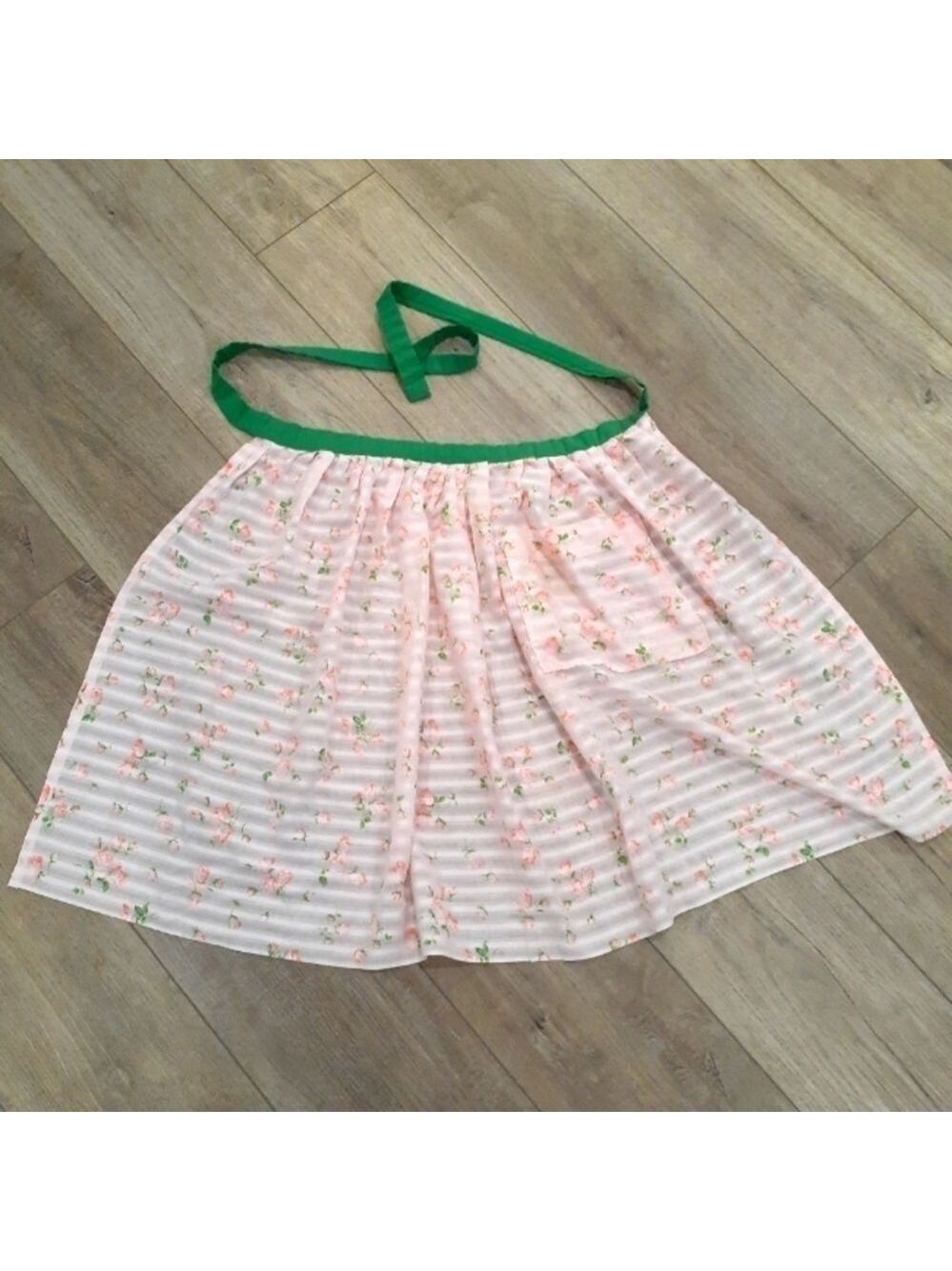 Vintage Skirt Apron with Rosettes